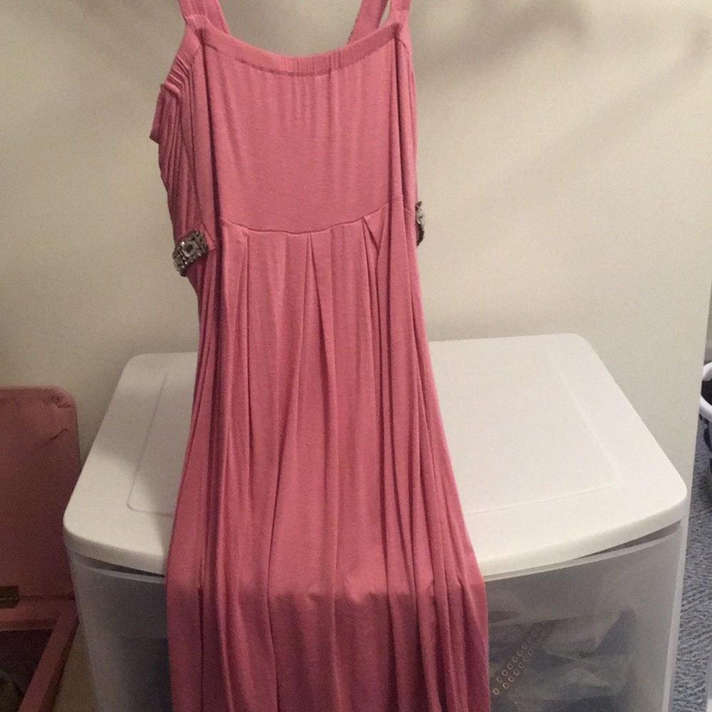 Pink dress - Picture 4 of 5